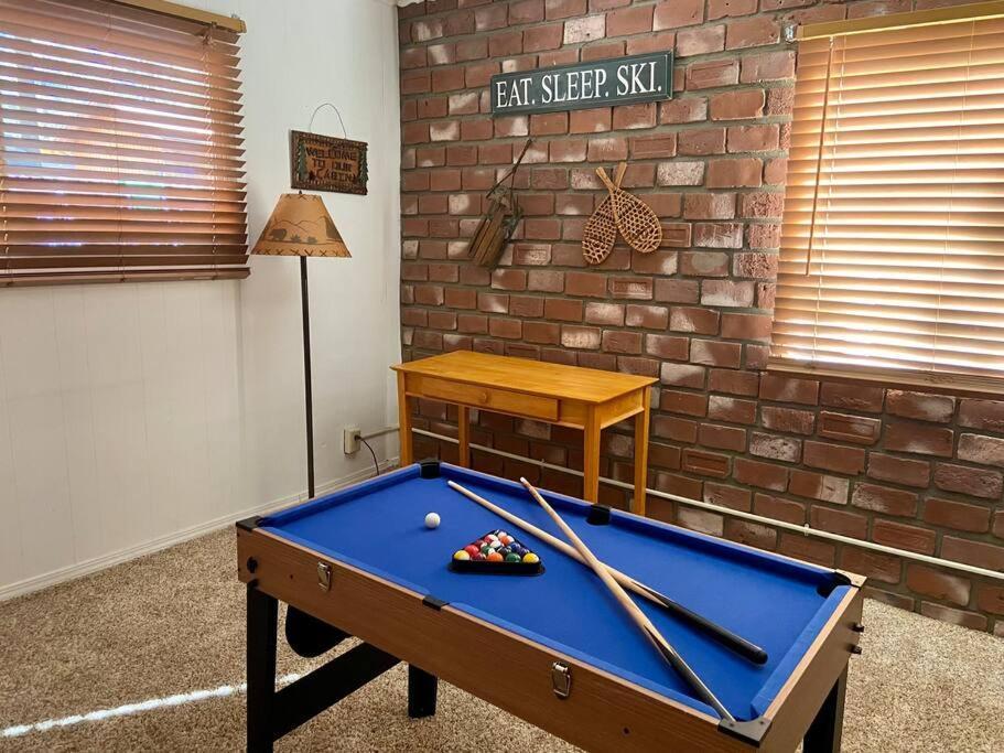 Hot Tub*Kids Room*Family Cabin Big Bear City Exterior photo